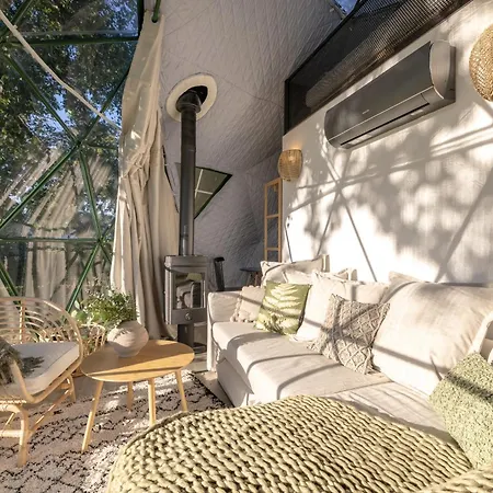 Glamping Escape To The Stars Under Prague Skyline Hotel Exterior photo