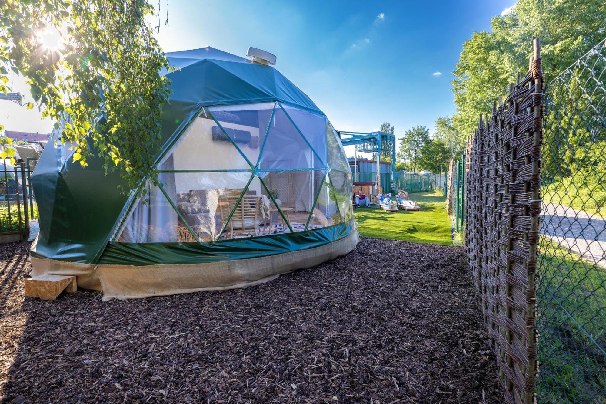 Glamping Escape To The Stars Under Skyline 布拉格